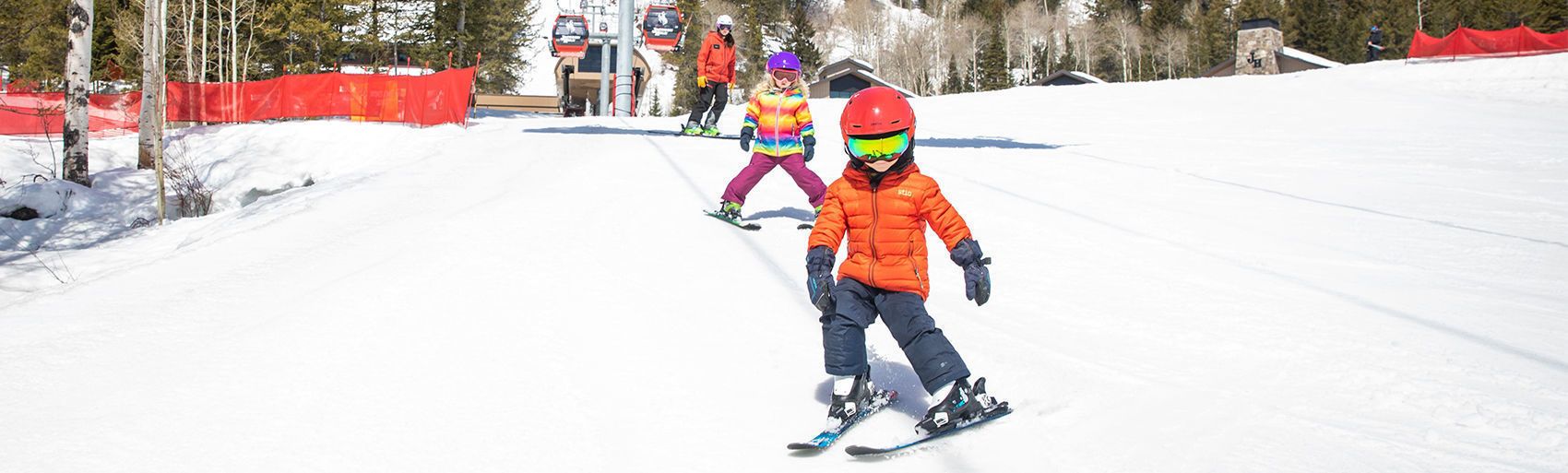 Picture of Pioneer Ski and Snowboard Lessons (3-4 years old) - Employee